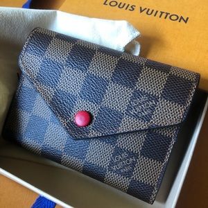 NWT Louis Vuitton Victorine Wallet